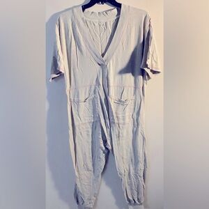 NWOT Natural Life Charlie Jumpsuit 
Deep V-Neck Size XS 100% Cotton